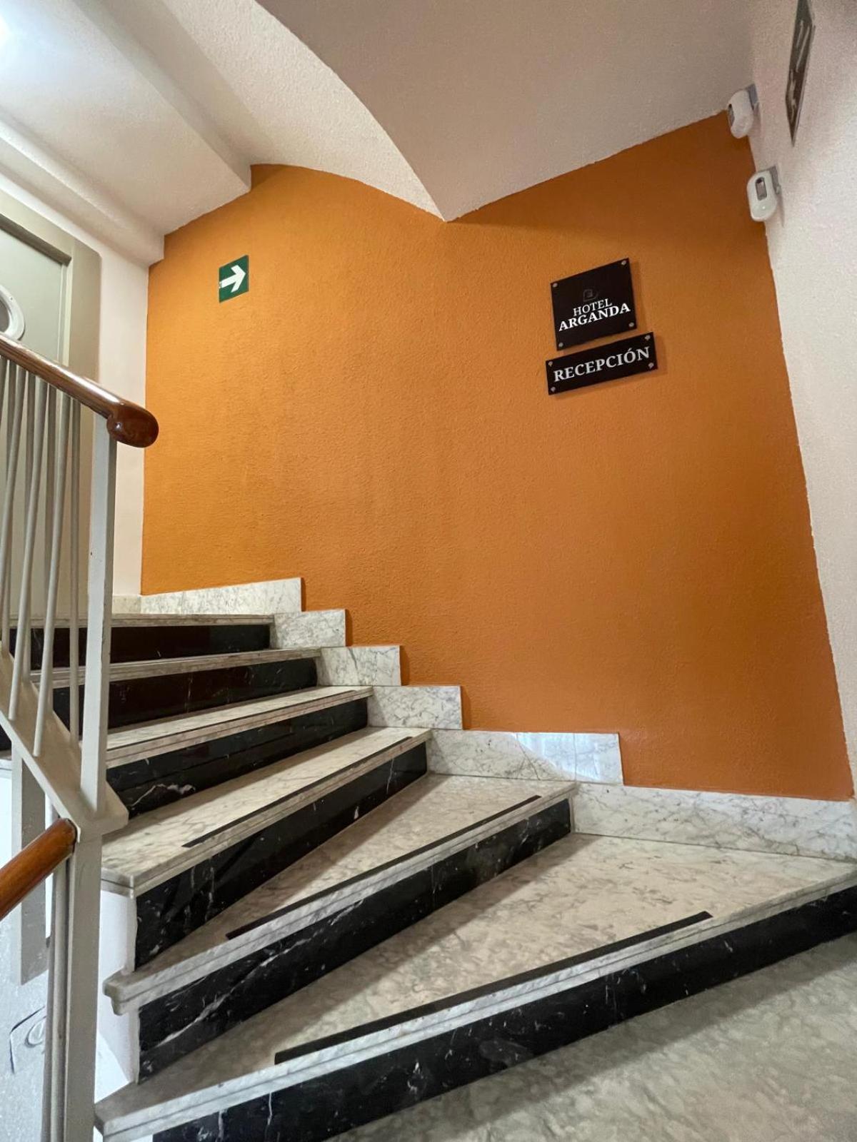 ארגנדה דל ריי Hotel Arganda מראה חיצוני תמונה