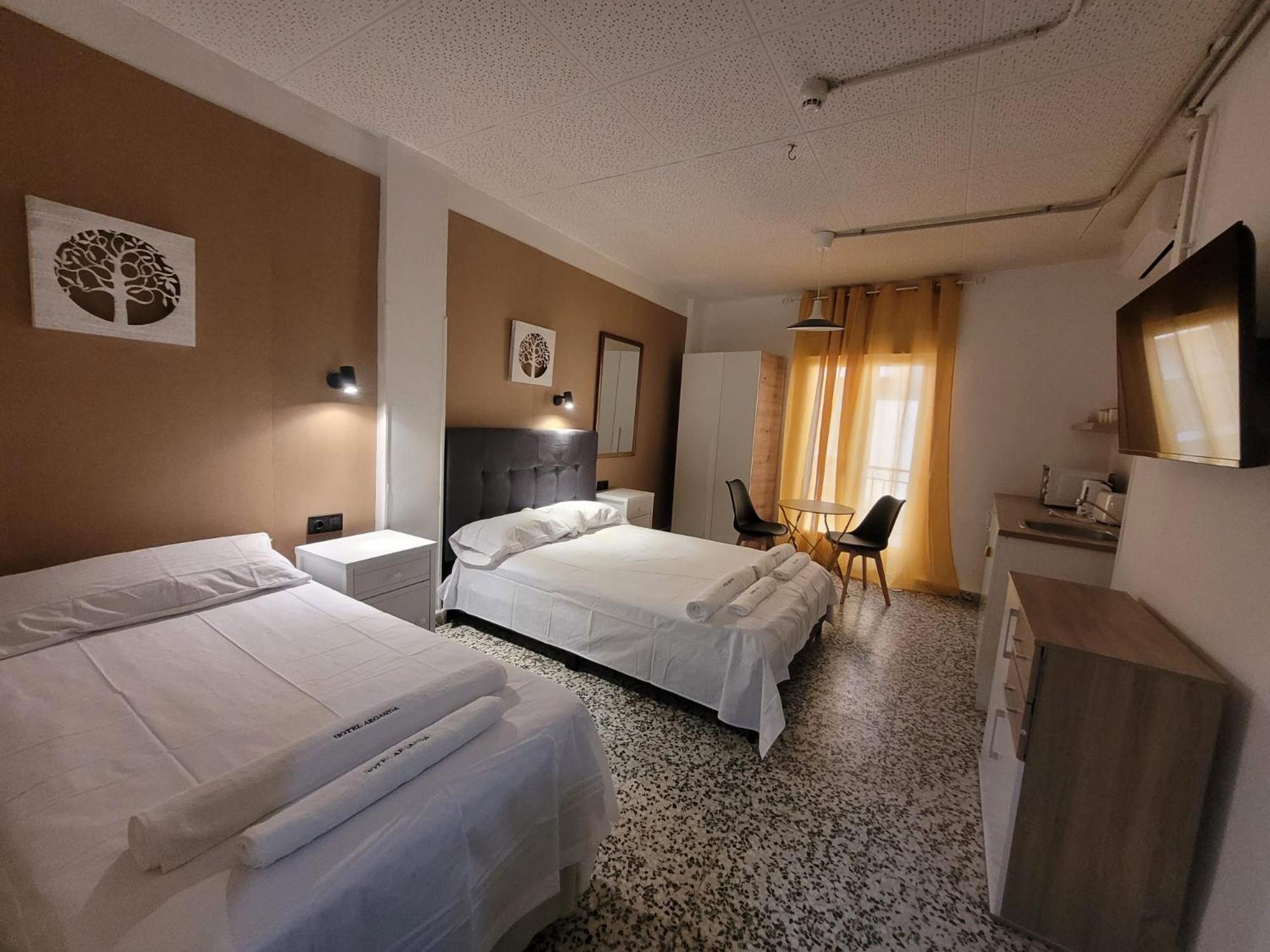 ארגנדה דל ריי Hotel Arganda מראה חיצוני תמונה