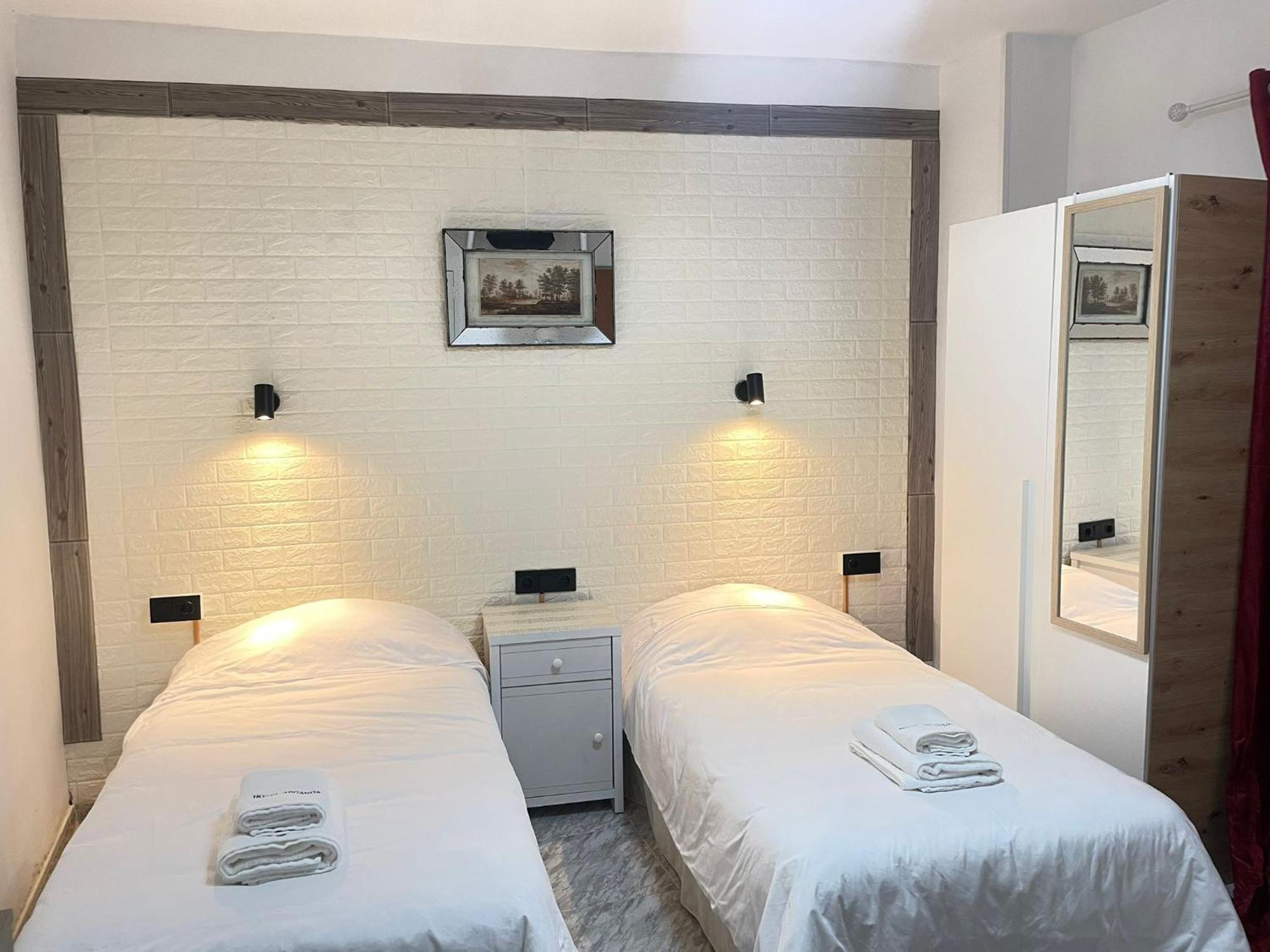 ארגנדה דל ריי Hotel Arganda מראה חיצוני תמונה