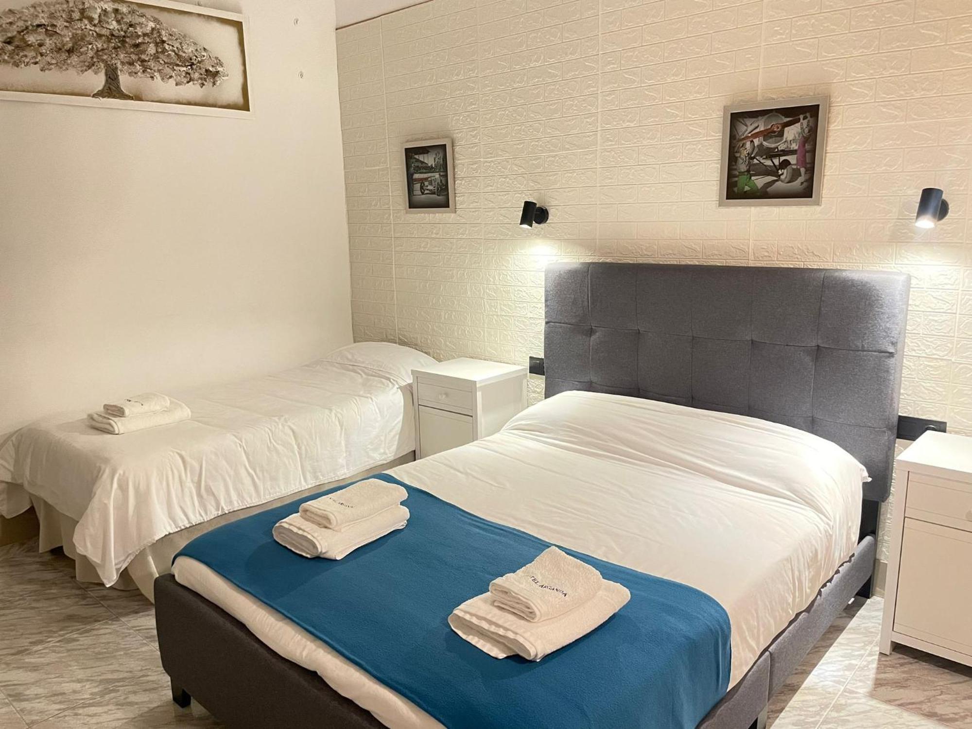 ארגנדה דל ריי Hotel Arganda מראה חיצוני תמונה
